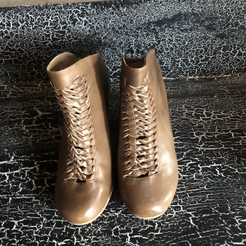 Size 8 clog/mule brown shoes